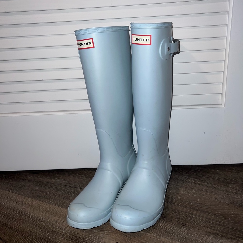 Women's Hunter Rain Boots Size 7 Light Blue
